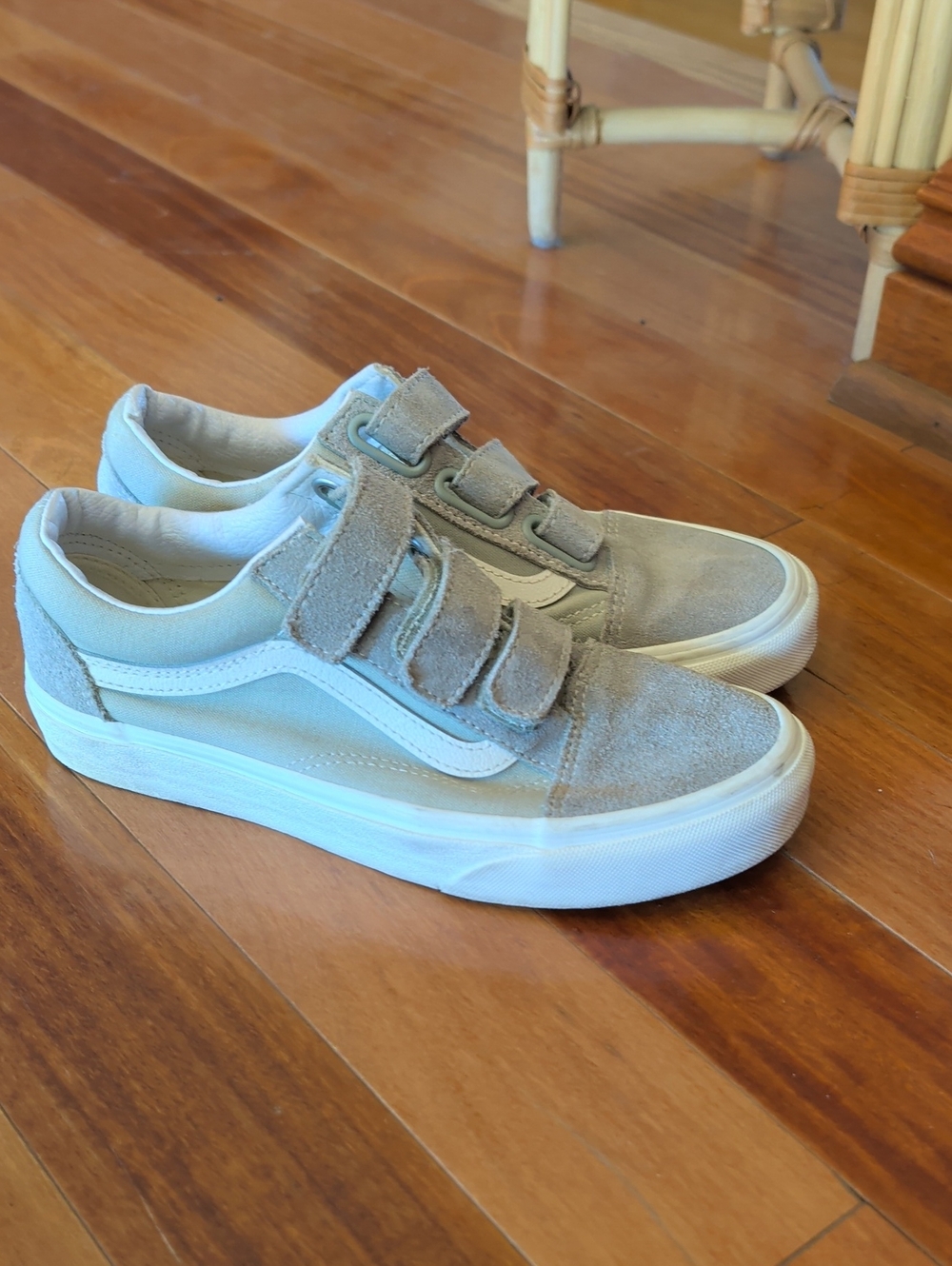 Vans Old Skool V US 6 Sage & White Velcro Sneakers